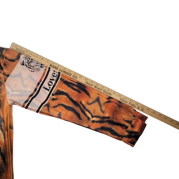 Love Tiger All Over 3D Print Long Sleeve Sweatshirt Unisex Size Large or XL - Picture 7 of 9